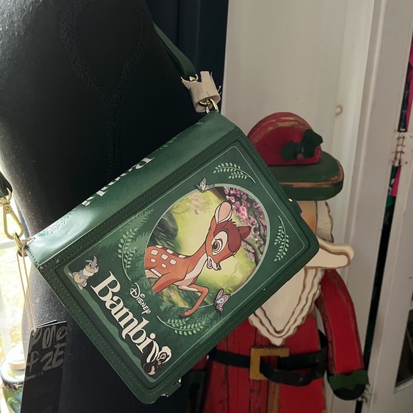 Disney Bambi lounge fly bag great bag for all Bambi lovers new with tags - Picture 2 of 11